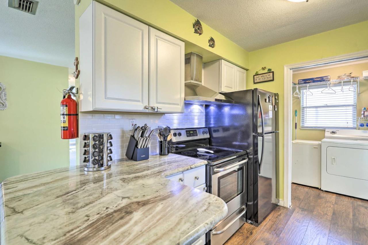 Cape Canaveral Cottage With Hot Tub Walk To Beach Extérieur photo