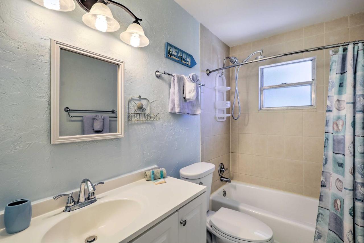 Cape Canaveral Cottage With Hot Tub Walk To Beach Extérieur photo